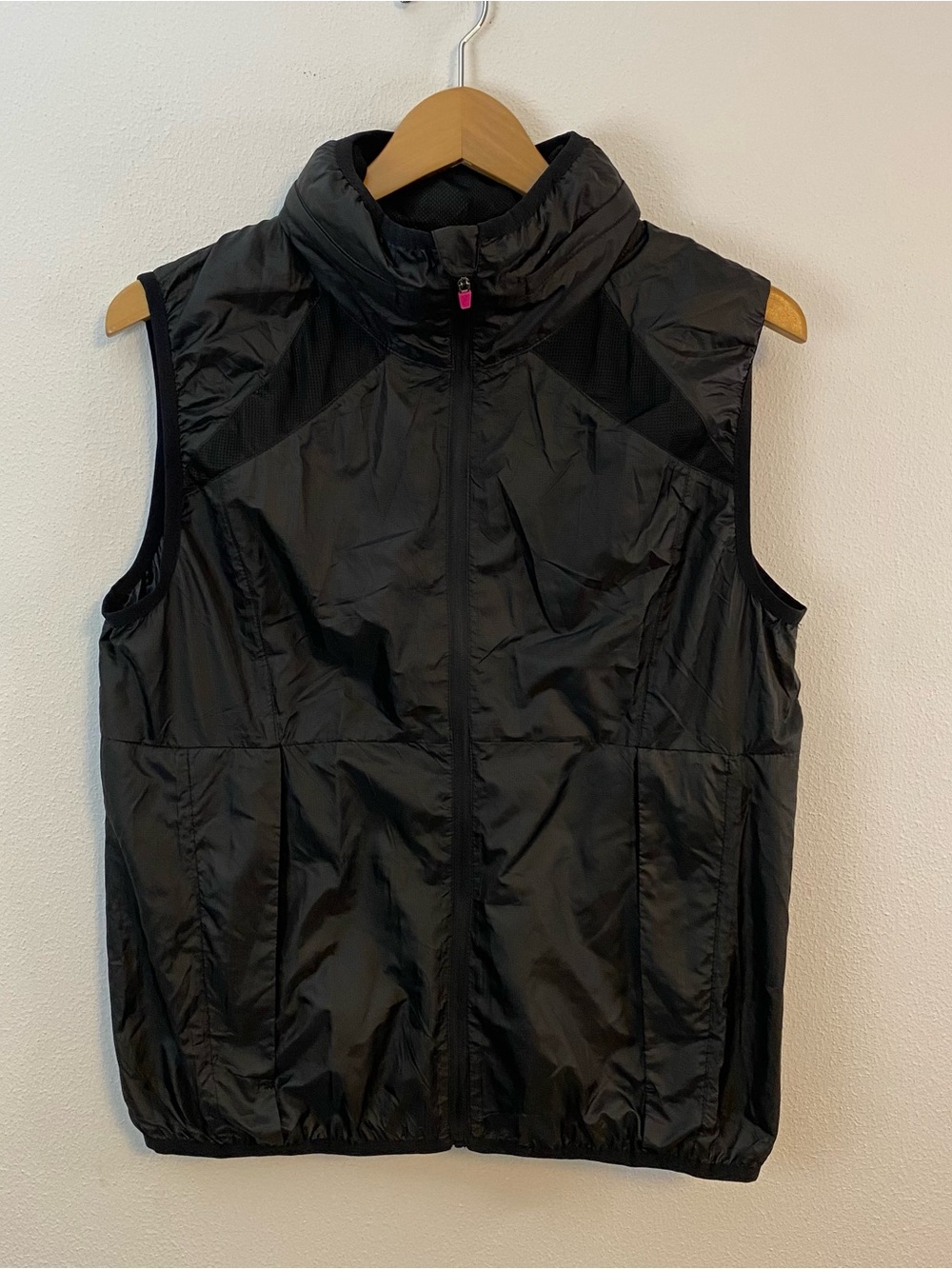 Zyia Active Black Trainer Vest‎ Women’s Medium NWT